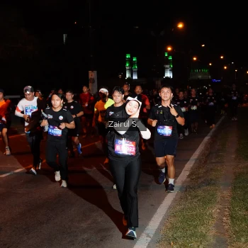 Runner Photo 3681216