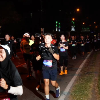 Runner Photo 3681230