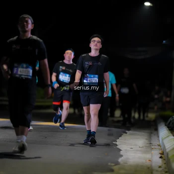 Runner Photo 3681247