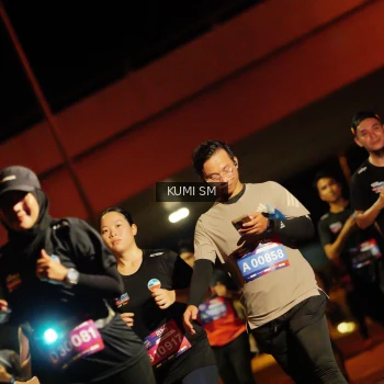Runner Photo 3681248
