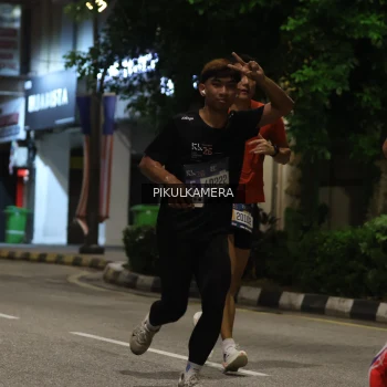Runner Photo 3681266