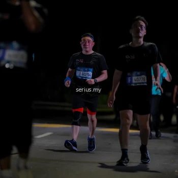 Runner Photo 3681279