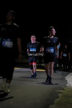 Runner Photo 3681284