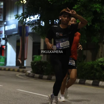 Runner Photo 3681304