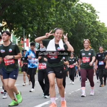 Runner Photo 3681305