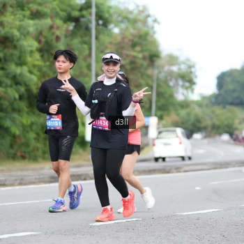 Runner Photo 3681308