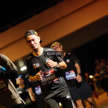 Runner Photo 3681333