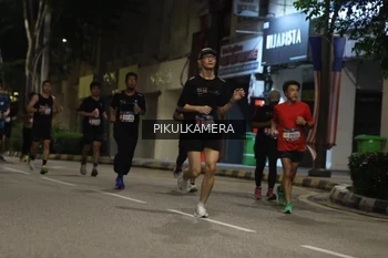 Runner Photo 3681336