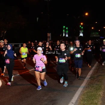 Runner Photo 3681367