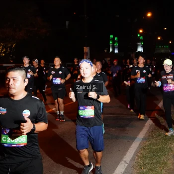 Runner Photo 3681378