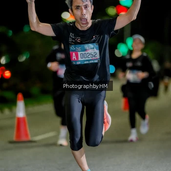 Runner Photo 3681398