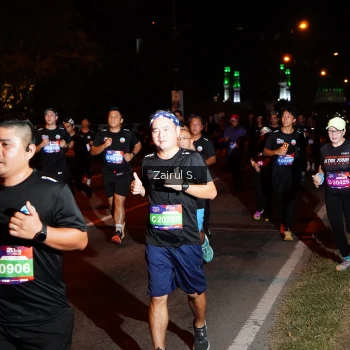 Runner Photo 3681402