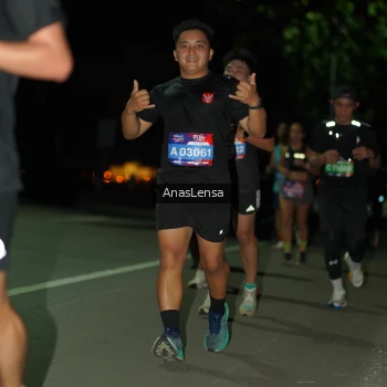 Runner Photo 3681440