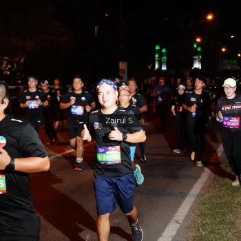 Runner Photo 3681443