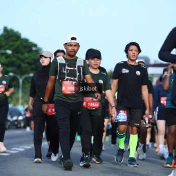 Runner Photo 3681444