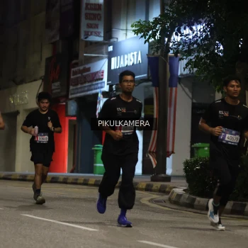 Runner Photo 3681465