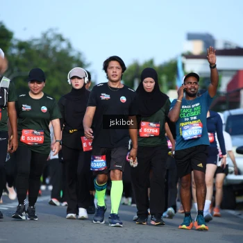 Runner Photo 3681481