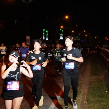 Runner Photo 3681517