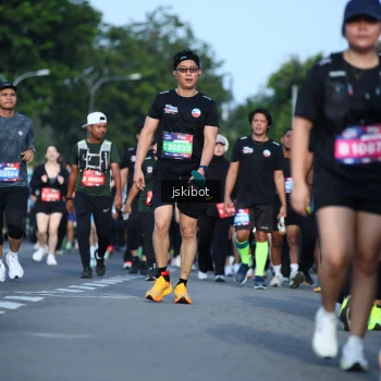 Runner Photo 3681531