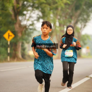 Runner Photo 3681538