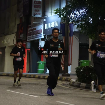 Runner Photo 3681539