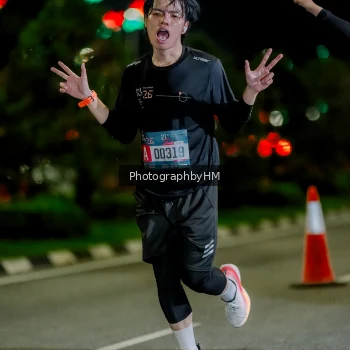 Runner Photo 3681550