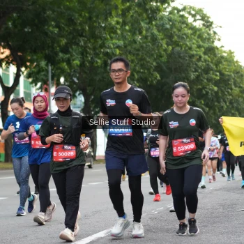 Runner Photo 3681557
