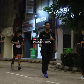 Runner Photo 3681568