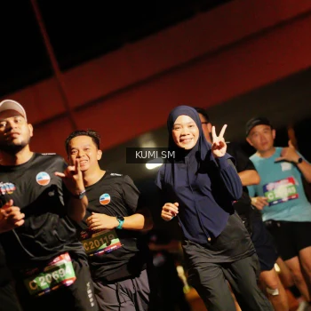 Runner Photo 3681598