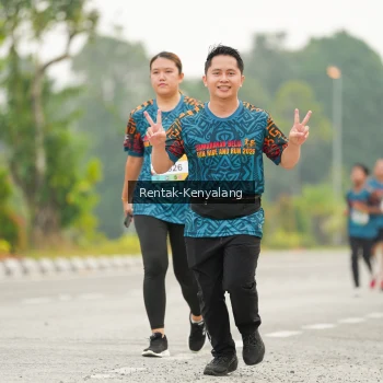 Runner Photo 3681599