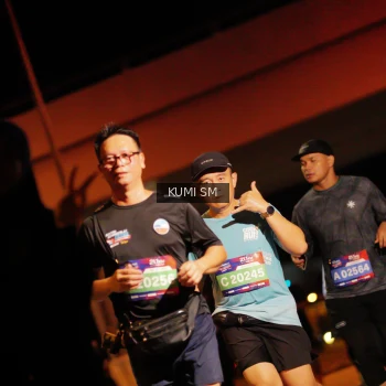 Runner Photo 3681622