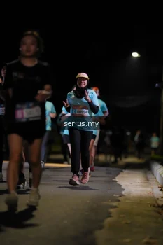 Runner Photo 3681629