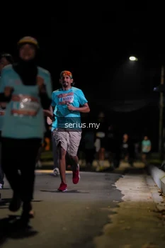 Runner Photo 3681645