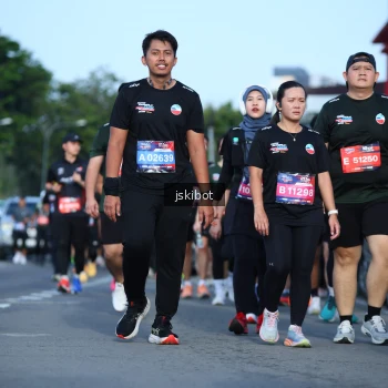 Runner Photo 3681663