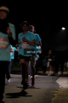 Runner Photo 3681666