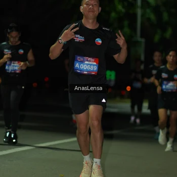 Runner Photo 3681674
