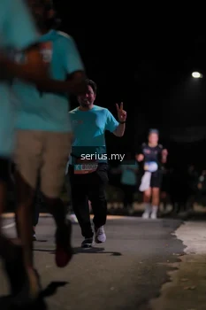 Runner Photo 3681680