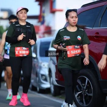 Runner Photo 3681683