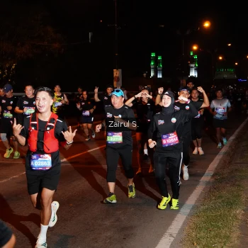 Runner Photo 3681684