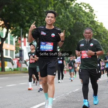 Runner Photo 3681697