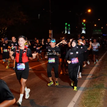 Runner Photo 3681710