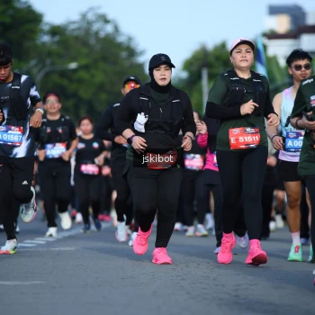 Runner Photo 3681734