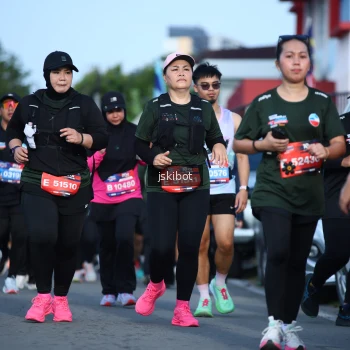 Runner Photo 3681738