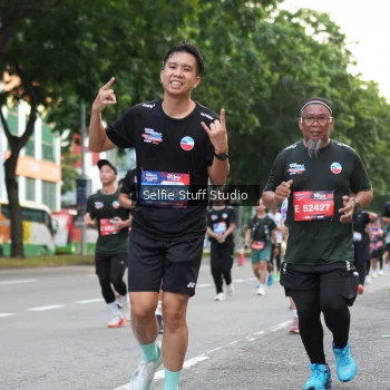Runner Photo 3681746