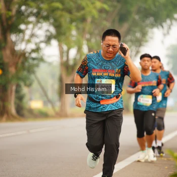 Runner Photo 3681754