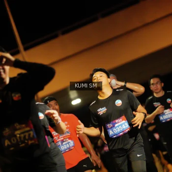 Runner Photo 3681767