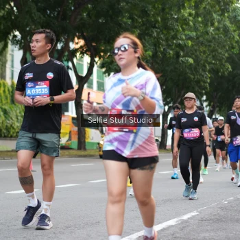 Runner Photo 3681768