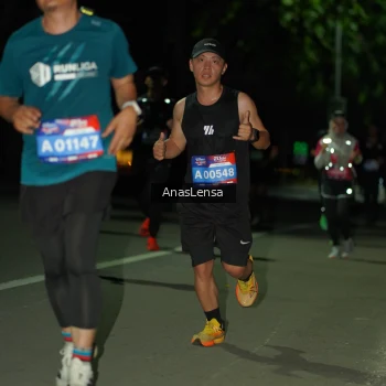 Runner Photo 3681796