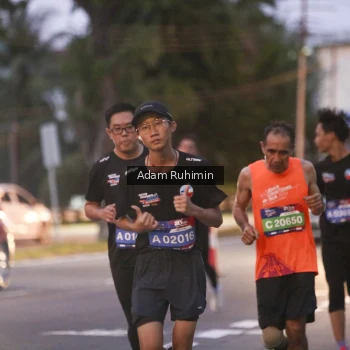 Runner Photo 3681835