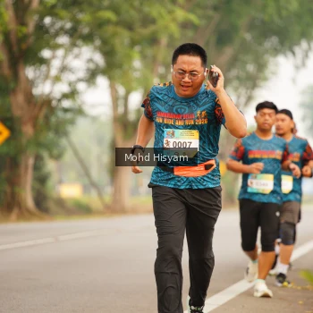 Runner Photo 3681847